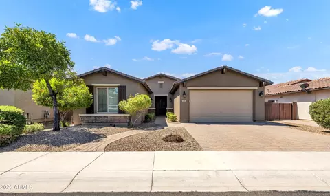 189 W Hackberry Ave, San Tan Valley, AZ 85140