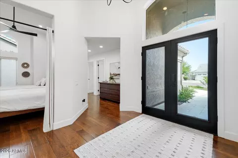 Entry Way - 1819 E Monarch Bay Dr, Gilbert, AZ 85234 photo 5 of 7