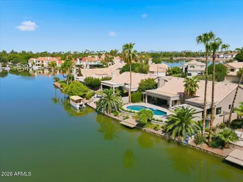 View/Area - 1819 E Monarch Bay Dr, Gilbert, AZ 85234 photo 4 of 5