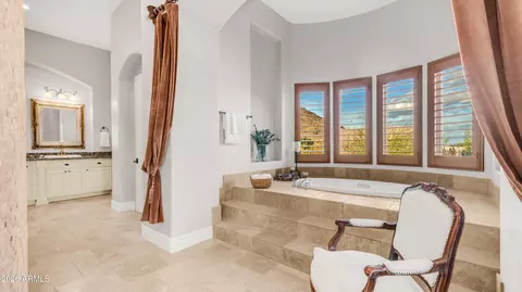 Bath - 1744 E Desert Willow Dr, Phoenix, AZ 85048 photo 1 of 9
