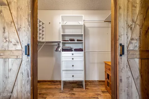 2191 Gingerbread Ln, Overgaard, AZ 85933 photo 4