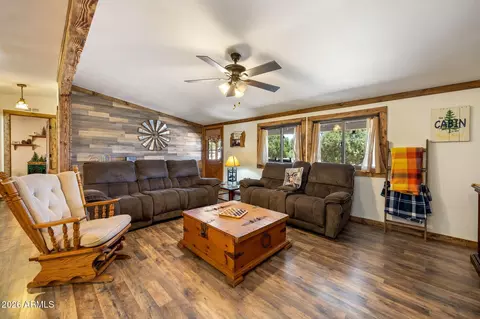 2191 Gingerbread Ln, Overgaard, AZ 85933 photo 30
