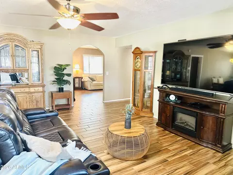 Living - 30 E Palo Verde St, Gilbert, AZ 85296 photo 1 of 1