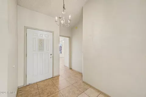 Entry Way - 818 W Oraibi Dr, Phoenix, AZ 85027 photo 1 of 1