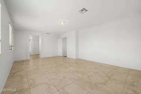 Living - 2031 E Parkside Ln, Phoenix, AZ 85024 photo 10 of 10