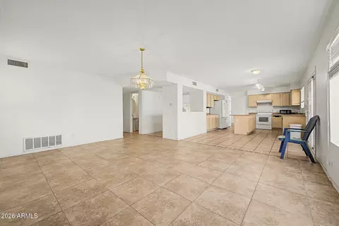 Living - 2031 E Parkside Ln, Phoenix, AZ 85024 photo 7 of 10