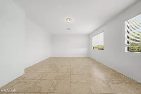 Living - 2031 E Parkside Ln, Phoenix, AZ 85024 photo 8 of 10