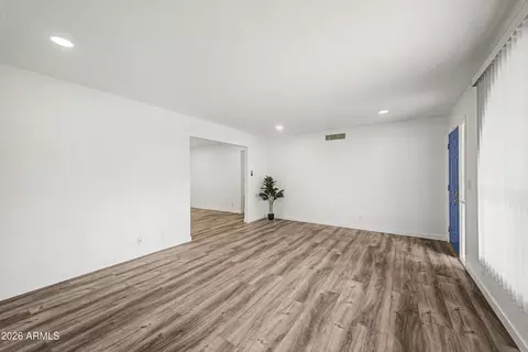 Living - 7803 E Kiowa Ave, Mesa, AZ 85209 photo 3 of 3