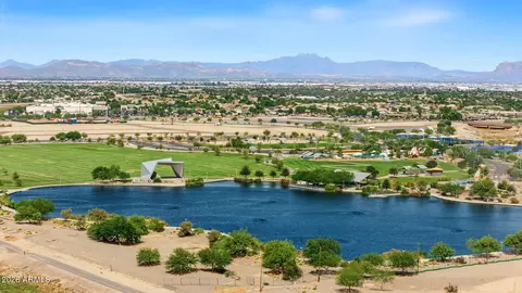 View/Area - 2769 E Rakestraw Ln, Gilbert, AZ 85298 photo 5 of 8