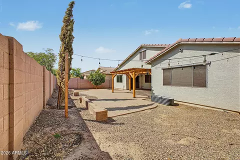 Exterior - 2769 E Rakestraw Ln, Gilbert, AZ 85298 photo 4 of 4