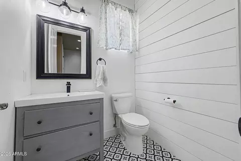 Bath - 4550 E Princess Dr, Mesa, AZ 85205 photo 1 of 4