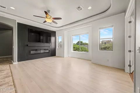Living - 4550 E Princess Dr, Mesa, AZ 85205 photo 3 of 4