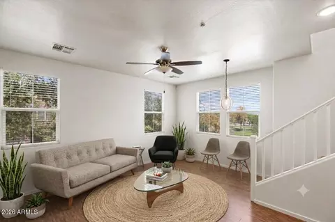 Living - 2304 E Hidalgo Ave, Phoenix, AZ 85040 photo 1 of 4