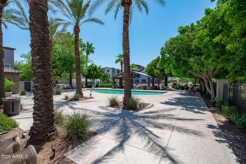 Exterior - 2304 E Hidalgo Ave, Phoenix, AZ 85040 photo 3 of 4