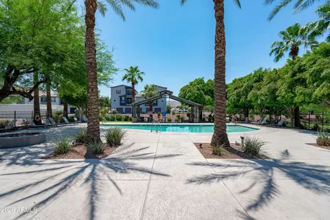 Exterior - 2304 E Hidalgo Ave, Phoenix, AZ 85040 photo 1 of 4