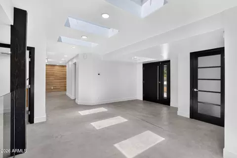 Entry Way - 3059 E Inverness Ave, Mesa, AZ 85204 photo 3 of 7