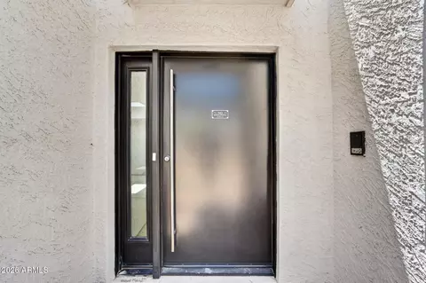 Entry Way - 3059 E Inverness Ave, Mesa, AZ 85204 photo 1 of 7