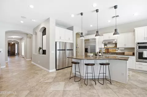 Kitchen - 4353 E Santa Fe Ct, Gilbert, AZ 85297 photo 3 of 8
