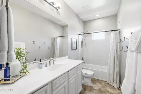 Bath - 4353 E Santa Fe Ct, Gilbert, AZ 85297 photo 6 of 6