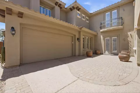 Exterior - 4353 E Santa Fe Ct, Gilbert, AZ 85297 photo 6 of 32
