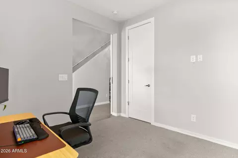 Entry Way - 2750 E Yale St, Phoenix, AZ 85008 photo 4 of 9