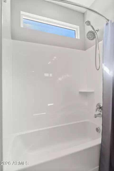 Bath - 2750 E Yale St, Phoenix, AZ 85008 photo 3 of 3
