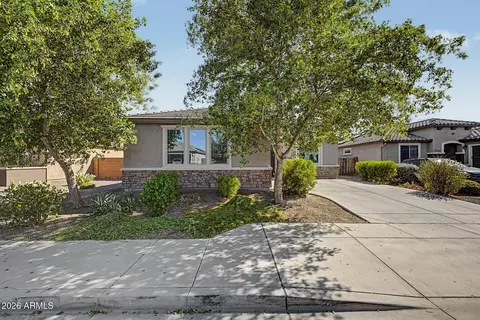 26051 W Lone Cactus Dr, Buckeye, AZ 85396