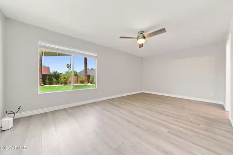 Living - 7144 S Juniper St, Tempe, AZ 85283 photo 6 of 7