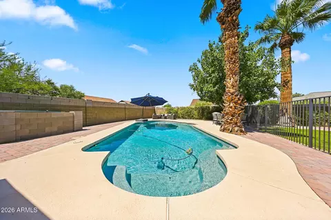 Exterior - 7144 S Juniper St, Tempe, AZ 85283 photo 3 of 10