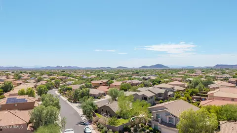 View/Area - 4038 Expedition Way, Phoenix, AZ 85050 photo 4 of 4