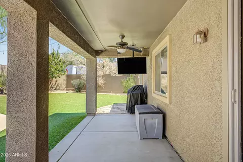 Exterior - 4038 Expedition Way, Phoenix, AZ 85050 photo 5 of 14
