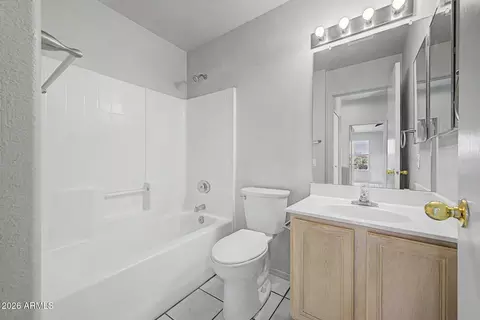 Bath - 297 W Washington Ave, Gilbert, AZ 85233 photo 3 of 3