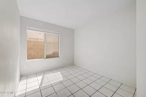 Bedroom - 297 W Washington Ave, Gilbert, AZ 85233 photo 2 of 2