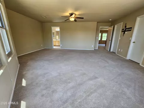 Living - 4135 E Pinto Ln, Phoenix, AZ 85050 photo 6 of 6
