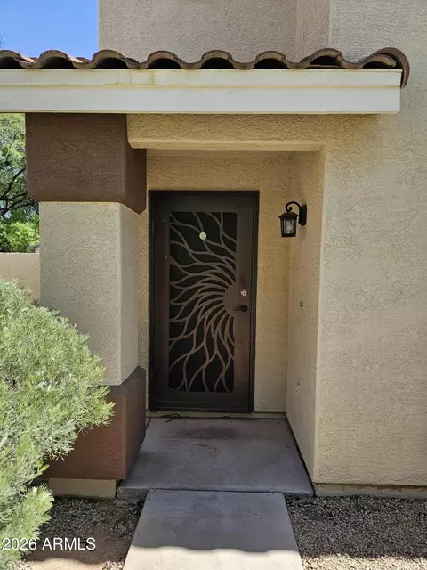 Exterior - 4135 E Pinto Ln, Phoenix, AZ 85050 photo 4 of 15