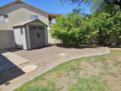 Exterior - 4135 E Pinto Ln, Phoenix, AZ 85050 photo 14 of 15