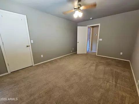 Bedroom - 4135 E Pinto Ln, Phoenix, AZ 85050 photo 4 of 6