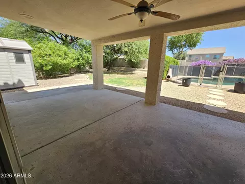 Exterior - 4135 E Pinto Ln, Phoenix, AZ 85050 photo 5 of 15