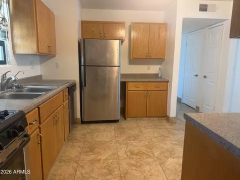 Kitchen - 1402 E Mesquite St, Globe, AZ 85501 photo 2 of 3