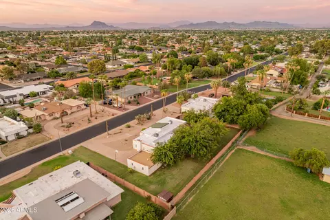 View/Area - 2143 E Hale St, Mesa, AZ 85213 photo 2 of 10