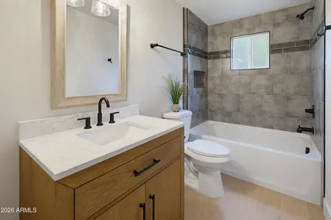 Bath - 2143 E Hale St, Mesa, AZ 85213 photo 2 of 3