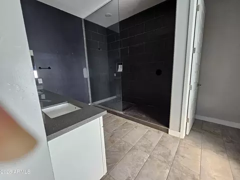 Bath - 10456 E Corbin Ave, Mesa, AZ 85212 photo 3 of 4
