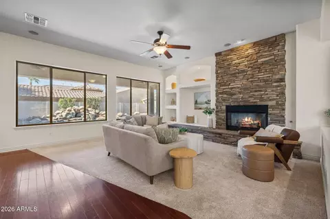 Living - 4352 E Santa Fe Ct, Gilbert, AZ 85297 photo 2 of 3