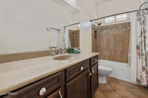 Bath - 4352 E Santa Fe Ct, Gilbert, AZ 85297 photo 4 of 4