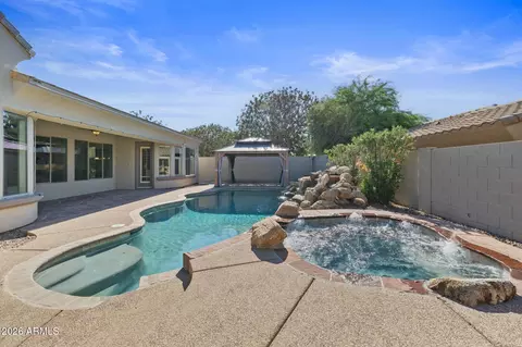 Exterior - 4352 E Santa Fe Ct, Gilbert, AZ 85297 photo 8 of 13