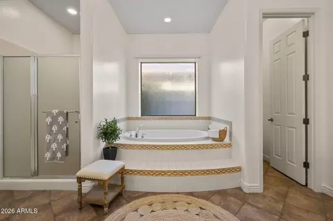 Bath - 4352 E Santa Fe Ct, Gilbert, AZ 85297 photo 1 of 4