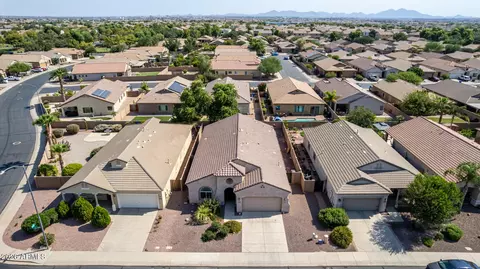 View/Area - 10947 E Sylvan Ave, Mesa, AZ 85212 photo 3 of 6