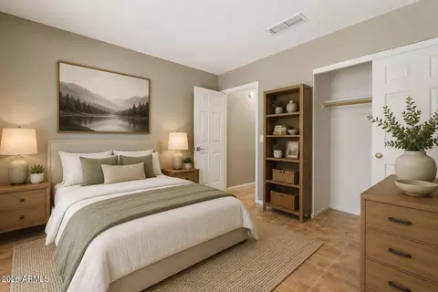 Bedroom - 4337 E Campo Bello Dr, Phoenix, AZ 85032 photo 3 of 5