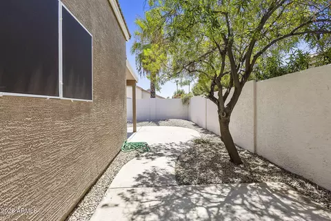 Exterior - 4337 E Campo Bello Dr, Phoenix, AZ 85032 photo 13 of 13