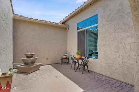 Exterior - 3663 E Strawberry Dr, Gilbert, AZ 85298 photo 3 of 11